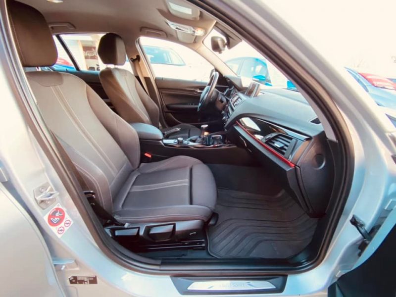 BMW 116eD Line SPORT