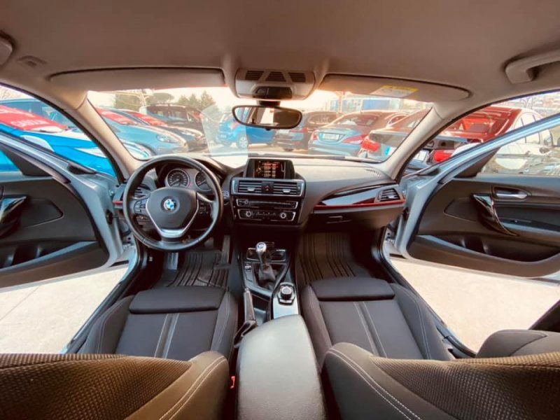 BMW 116eD Line SPORT