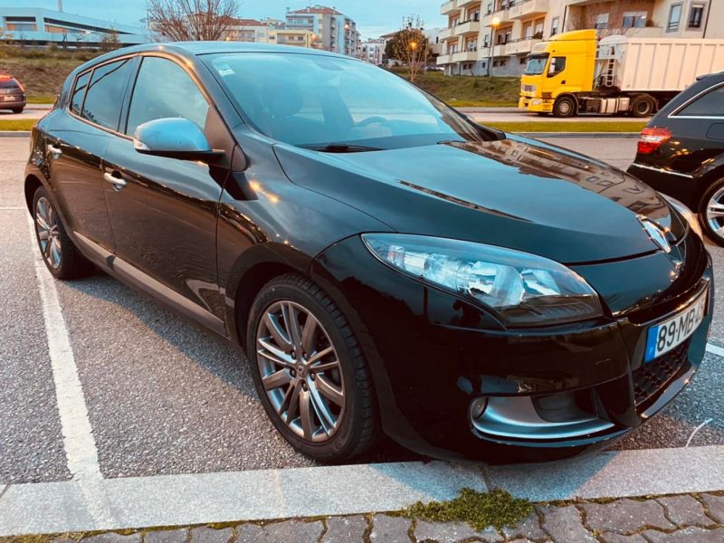 Renault Megane 5P GT LINE
