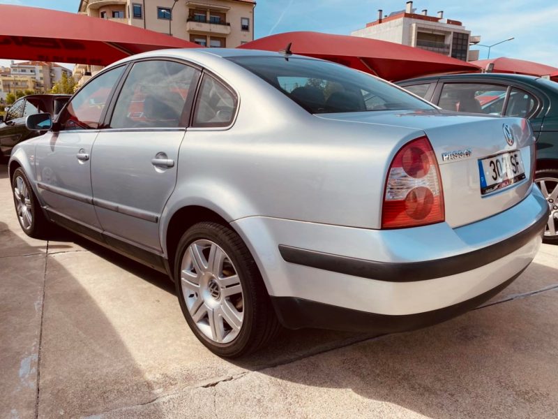 Volkswagen Passat 1.9TDi 130CV